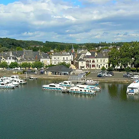 Saint Francois Soiree Etape Sur Demande Proche Sable-sur-sarthe 3* Précigné